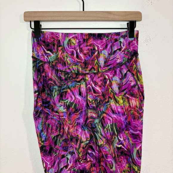 Lululemon Base Pace High-Rise Tight Leggings 28’ size 6 - Picture 10 of 14